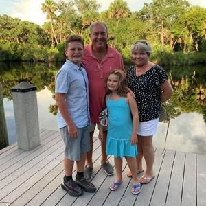 Meet your Posher, Stephen